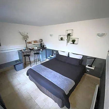 Le Beauvaisis Bed & Breakfast Esches