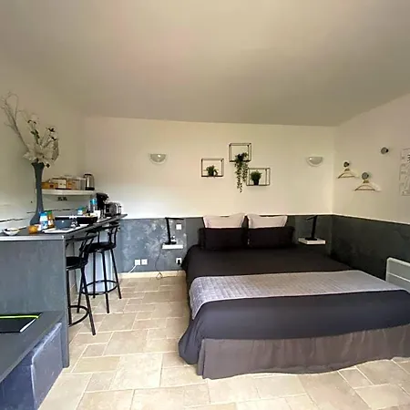 Le Beauvaisis 3* Esches